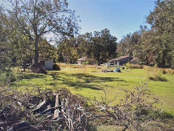 0.25 Acres of Residential Land for Sale in Fort Meade, Florida