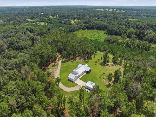 10.9 Acres of Land with Home for Sale in Monticello, Florida