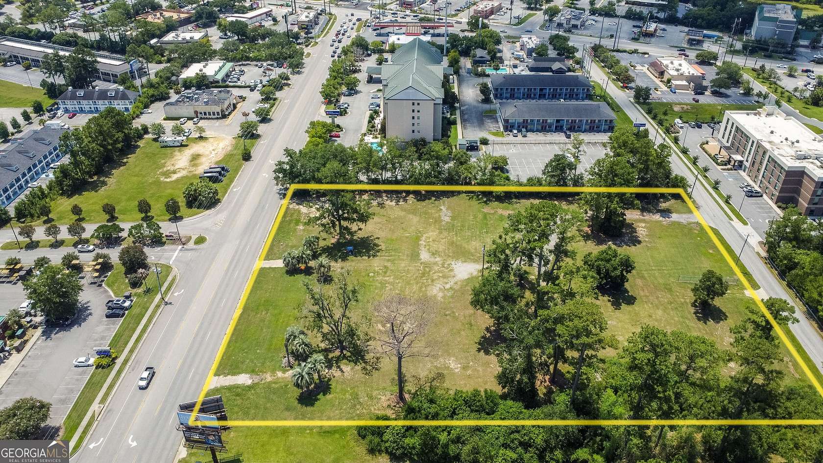 3 Acres of Mixed-Use Land for Sale in Valdosta, Georgia
