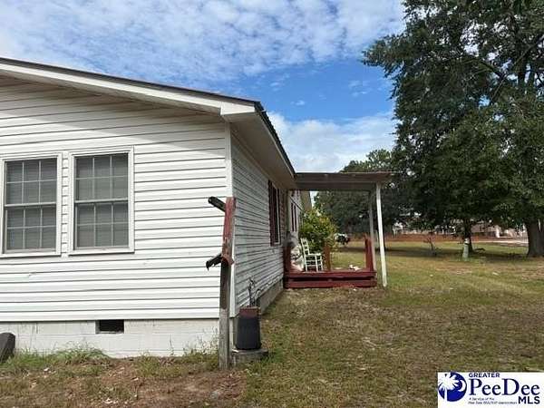 2.27 Acres of Land with Home for Sale in Hartsville, South Carolina