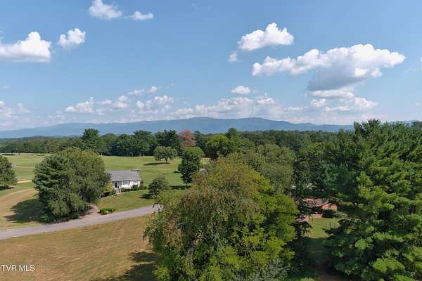 1 Acre of Residential Land for Sale in Greeneville, Tennessee