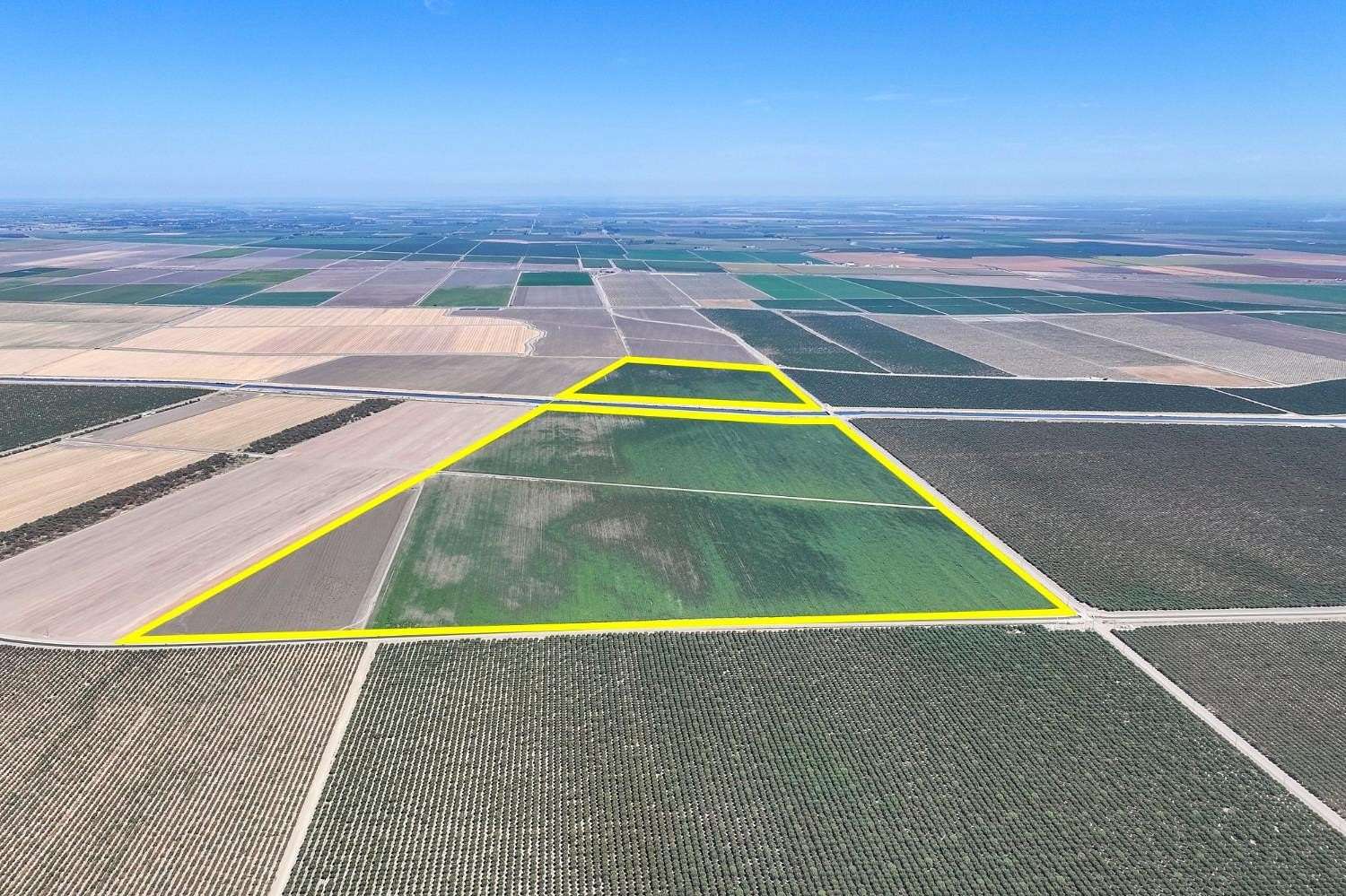 305 Acres of Land for Sale in Firebaugh, California