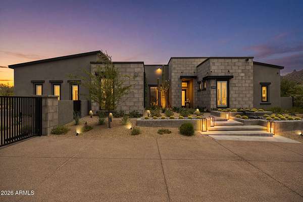 1.72 Acres of Land with Home for Lease in Scottsdale, Arizona