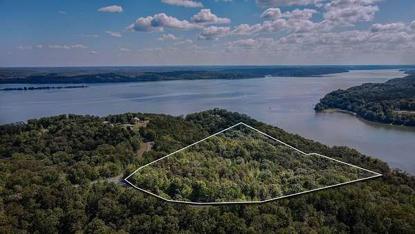 10.2 Acres of Land for Sale in Big Sandy, Tennessee