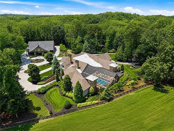 15.4 Acres of Recreational Land with Home for Sale in Cumming, Georgia