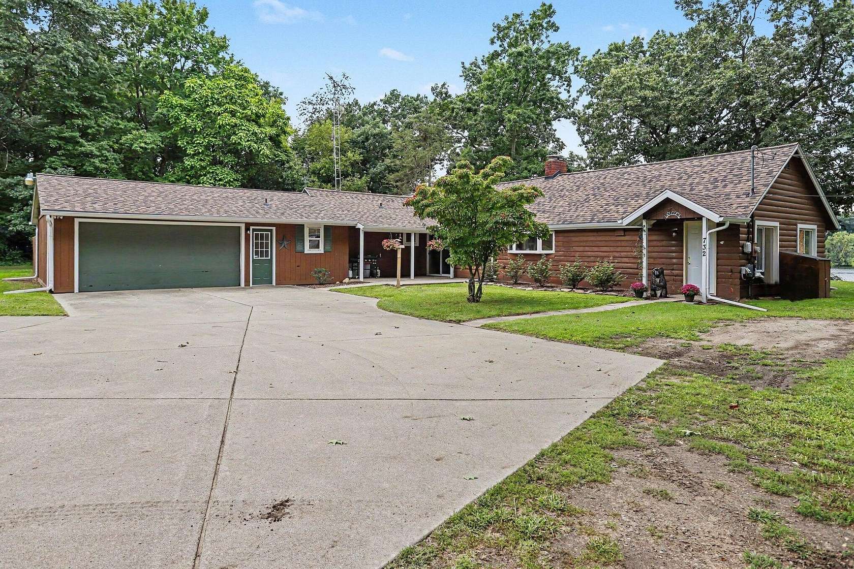 4.4 Acres of Land with Home for Sale in Battle Creek, Michigan