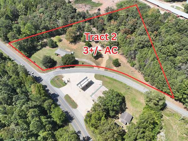 3 Acres of Mixed-Use Land for Sale in Roanoke, Alabama