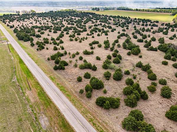 10 Acres of Recreational & Residential Land for Sale in Cooper, Texas