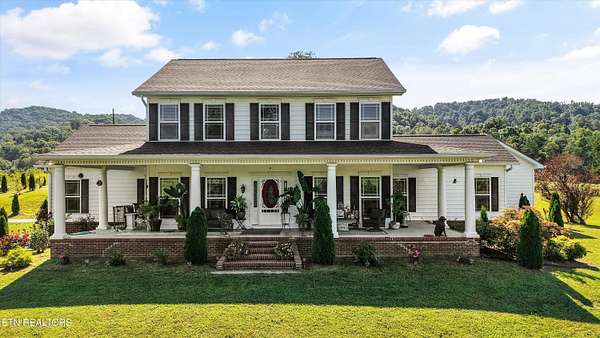 13.6 Acres of Land with Home for Sale in Maynardville, Tennessee