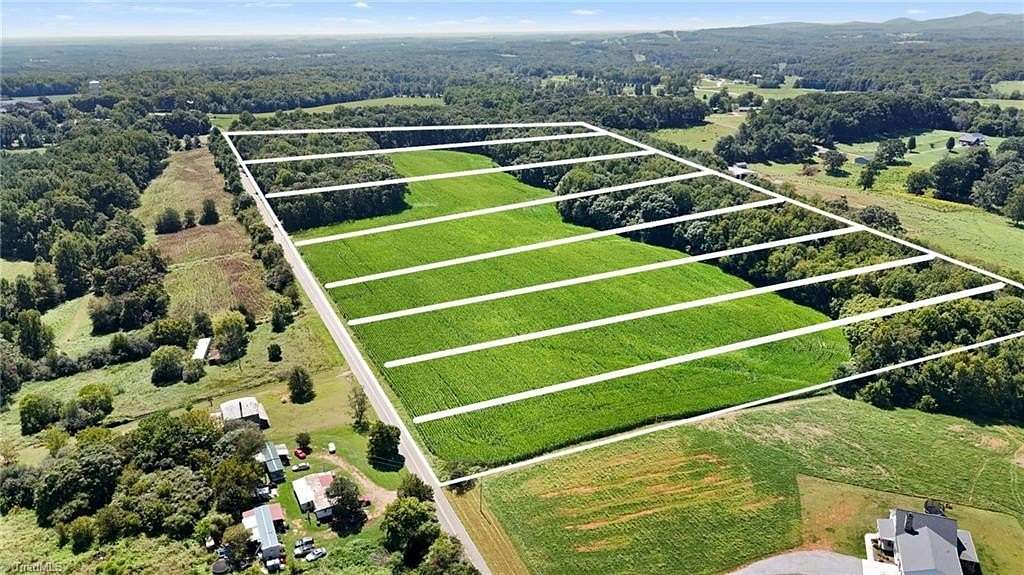5 Acres of Residential Land for Sale in Union Grove, North Carolina
