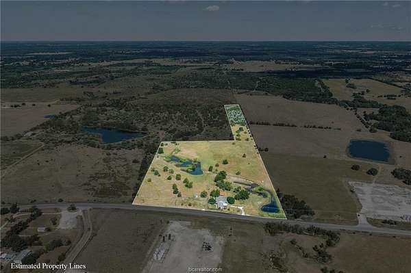25 Acres of Recreational Land with Home for Sale in Hearne, Texas