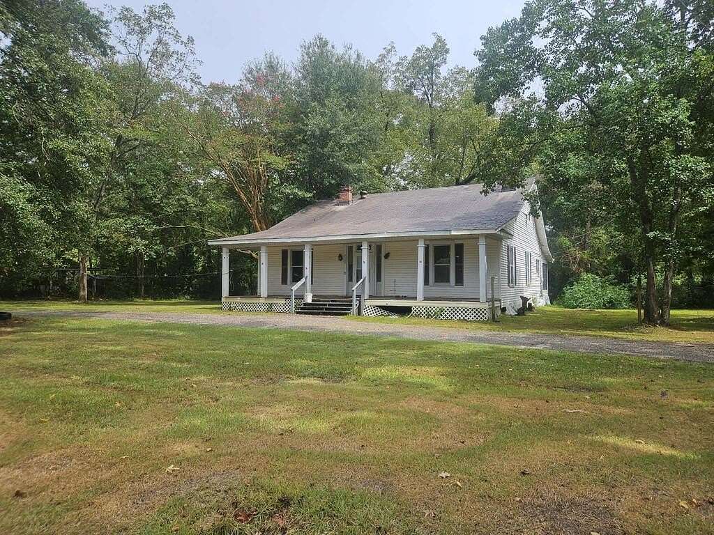 2 Acres of Land with Home for Sale in Laurel, Mississippi