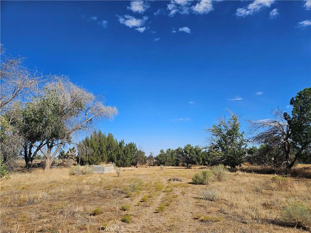 2 Acres of Land for Sale in Phelan, California