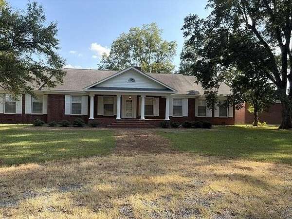 390 Acres of Recreational Land with Home for Sale in Sledge, Mississippi