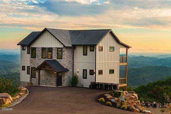 2.6 Acres of Land with Home for Sale in Sevierville, Tennessee