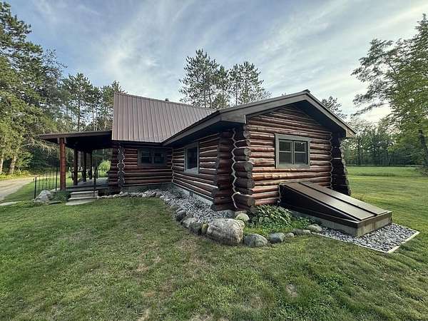 40 Acres of Recreational Land with Home for Sale in Gladwin, Michigan