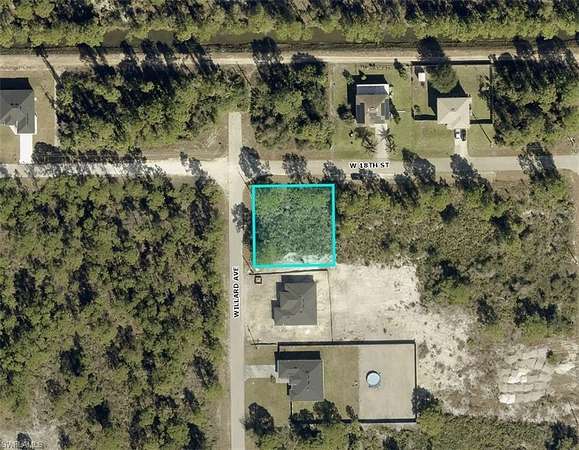 0.25 Acres of Residential Land for Sale in Lehigh Acres, Florida