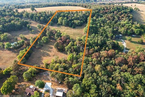 8 Acres of Residential Land for Sale in West Fork, Arkansas
