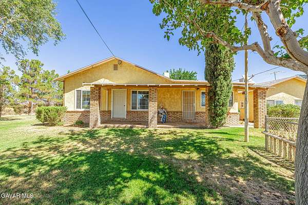 1.73 Acres of Land with Home for Sale in Lancaster, California