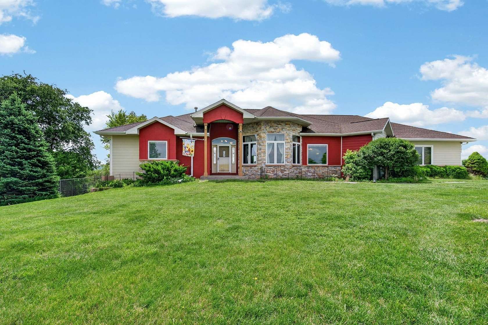 12.2 Acres of Land with Home for Sale in Sioux City, Iowa