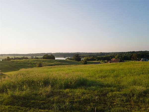 1.29 Acres of Residential Land for Sale in Athens, Texas