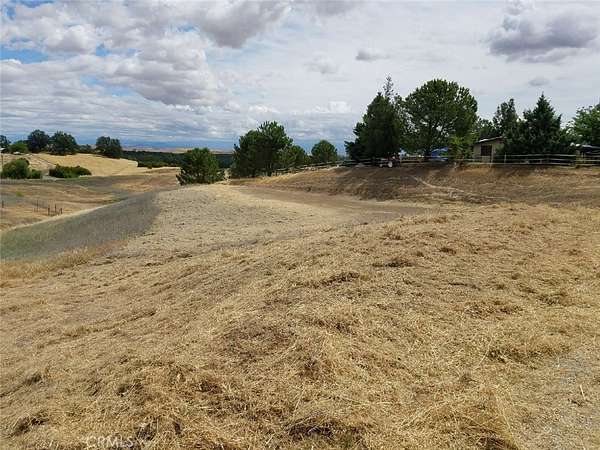 1 Acre of Residential Land for Sale in Corning, California