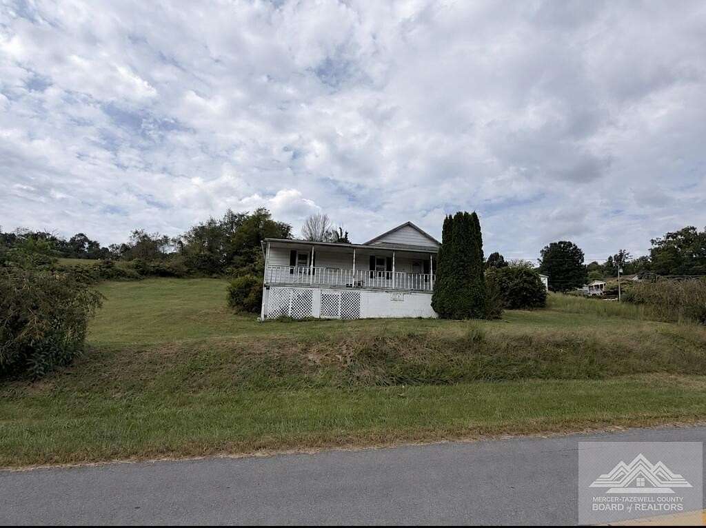 1.8 Acres of Land with Home for Sale in Bluefield, West Virginia