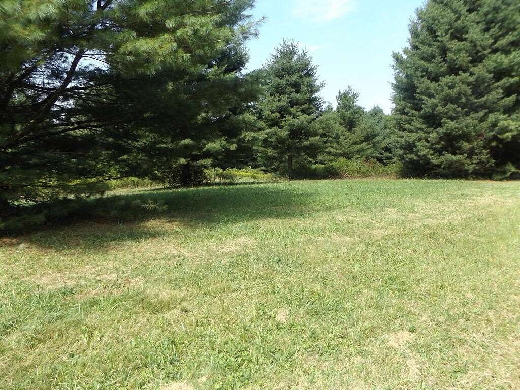 0.9 Acres of Residential Land for Sale in Hillsville, Virginia