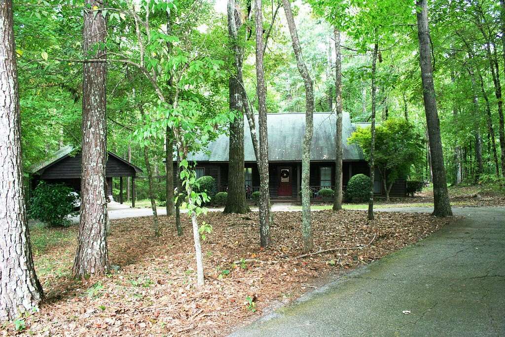 2.15 Acres of Land with Home for Sale in Cataula, Georgia