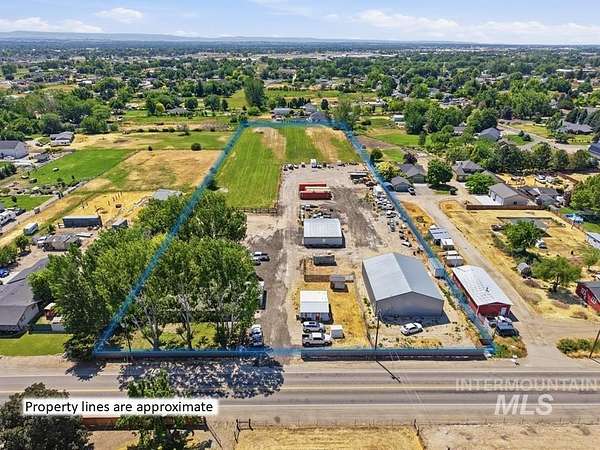 6 Acres of Land with Home for Sale in Nampa, Idaho
