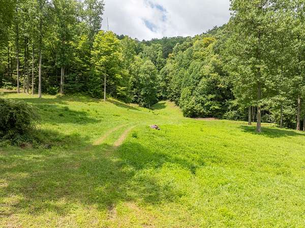 30 Acres of Land for Sale in Robbinsville, North Carolina