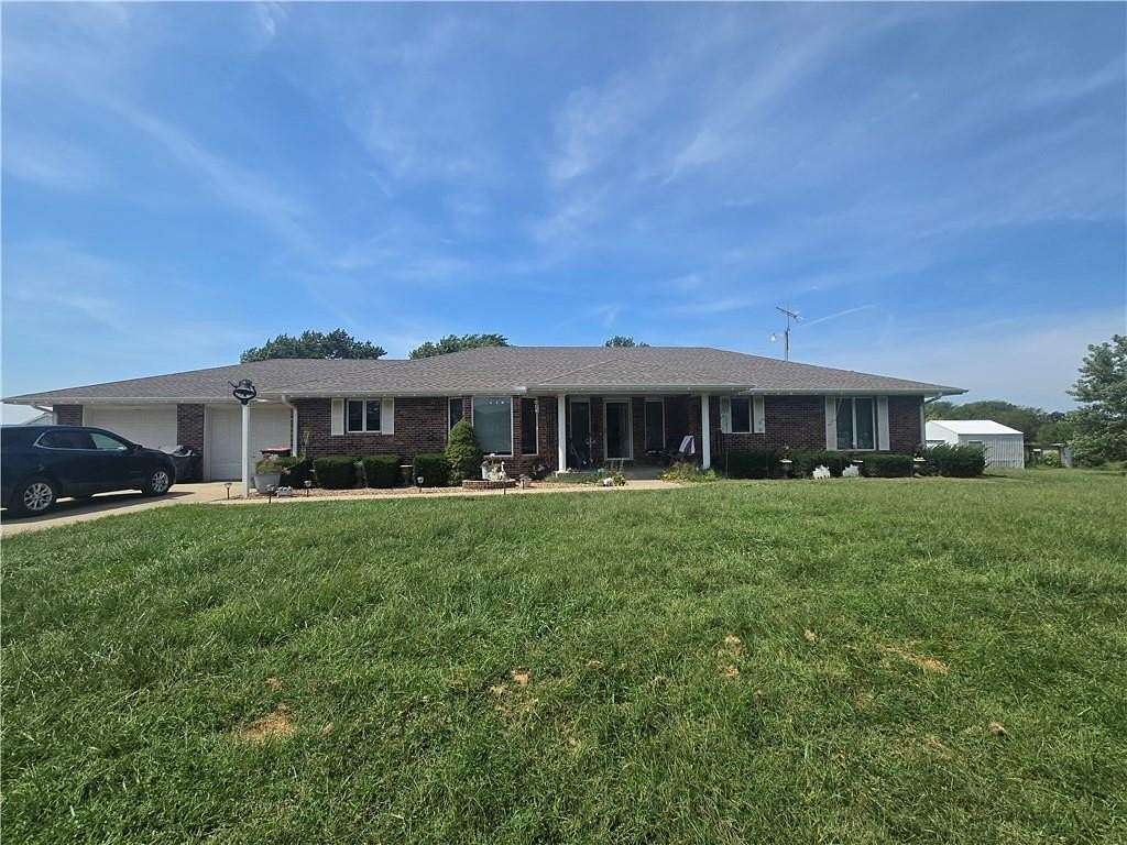 11.3 Acres of Land with Home for Sale in Warrensburg, Missouri