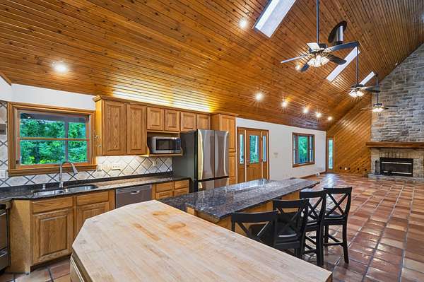 20.6 Acres of Recreational Land with Home for Sale in Newark, Ohio