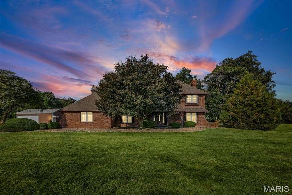 20.7 Acres of Land with Home for Sale in Collinsville, Illinois