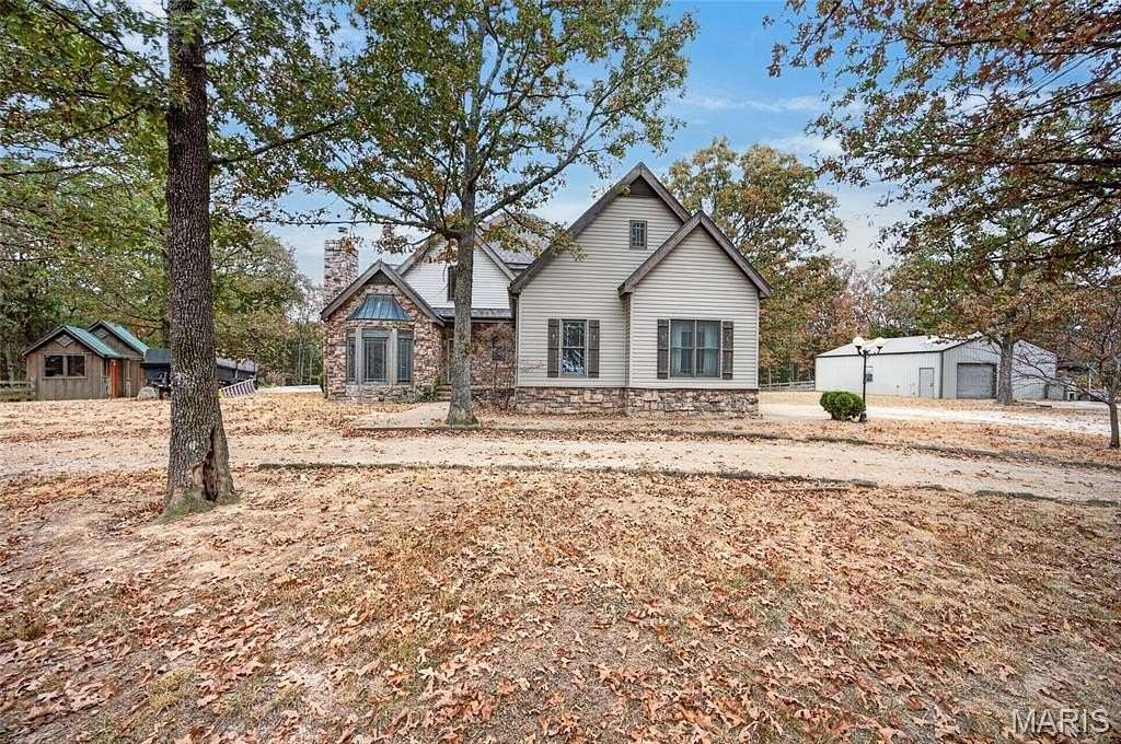 20 Acres of Recreational Land with Home for Sale in Crocker, Missouri