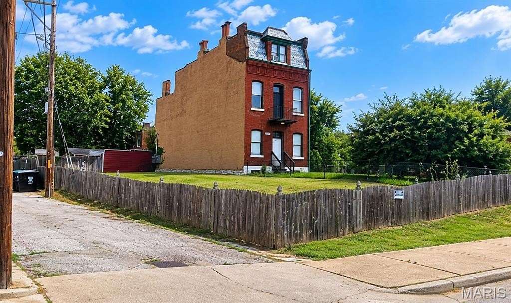 0.08 Acres of Residential Land for Sale in St. Louis, Missouri