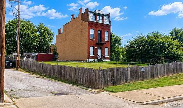 0.08 Acres of Residential Land for Sale in St. Louis, Missouri