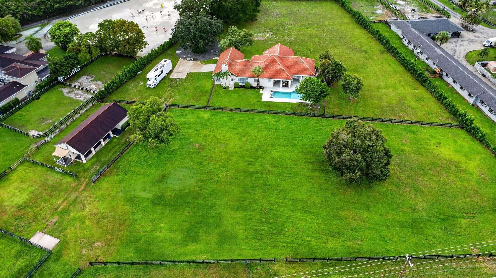 5.1 Acres of Land with Home for Sale in Wellington, Florida