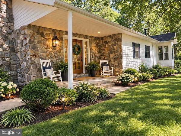 4.73 Acres of Land with Home for Sale in Elizabethtown, Pennsylvania