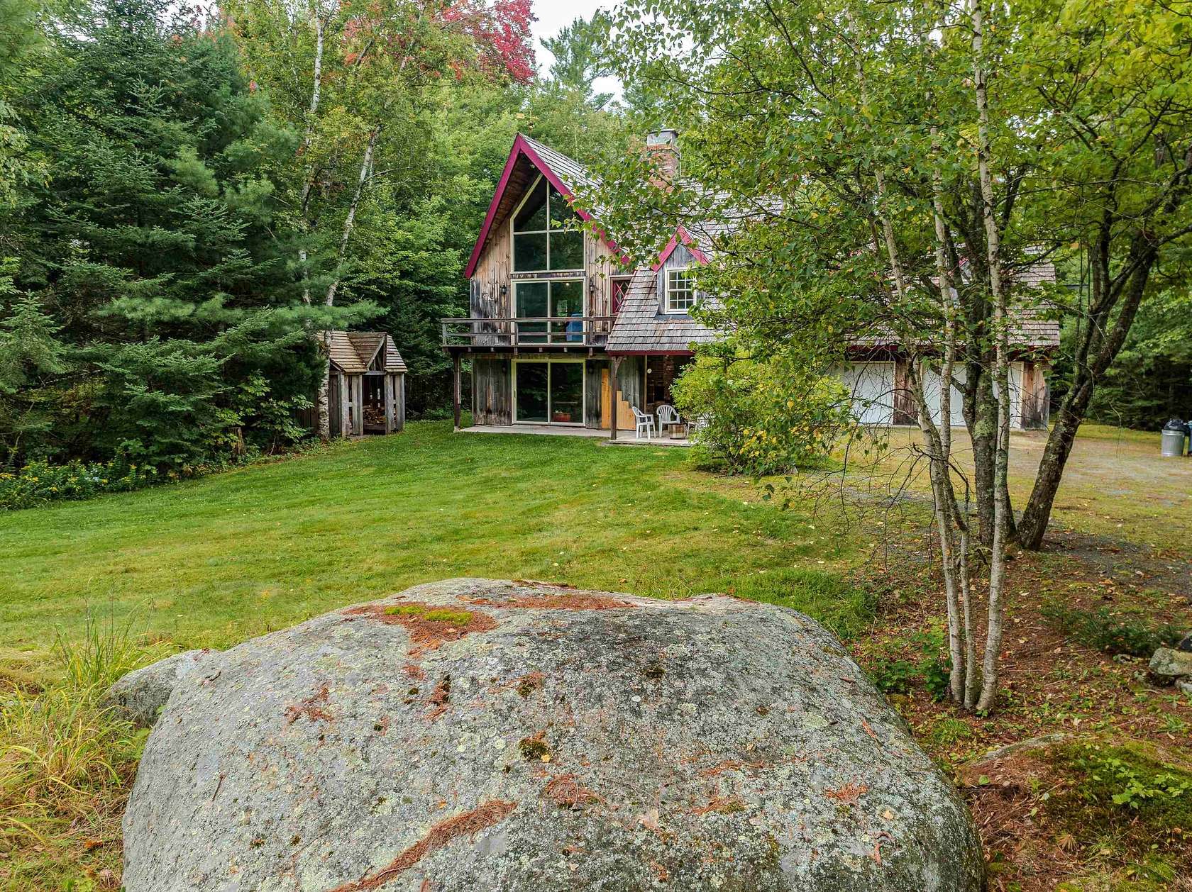 1.5 Acres of Land with Home for Sale in Franconia, New Hampshire
