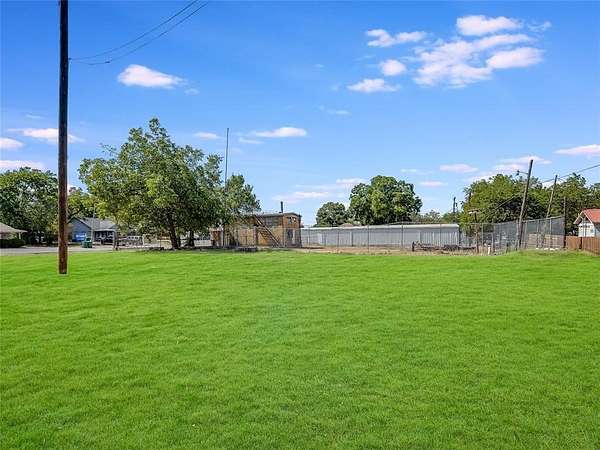 0.2 Acres of Commercial Land for Sale in Taylor, Texas