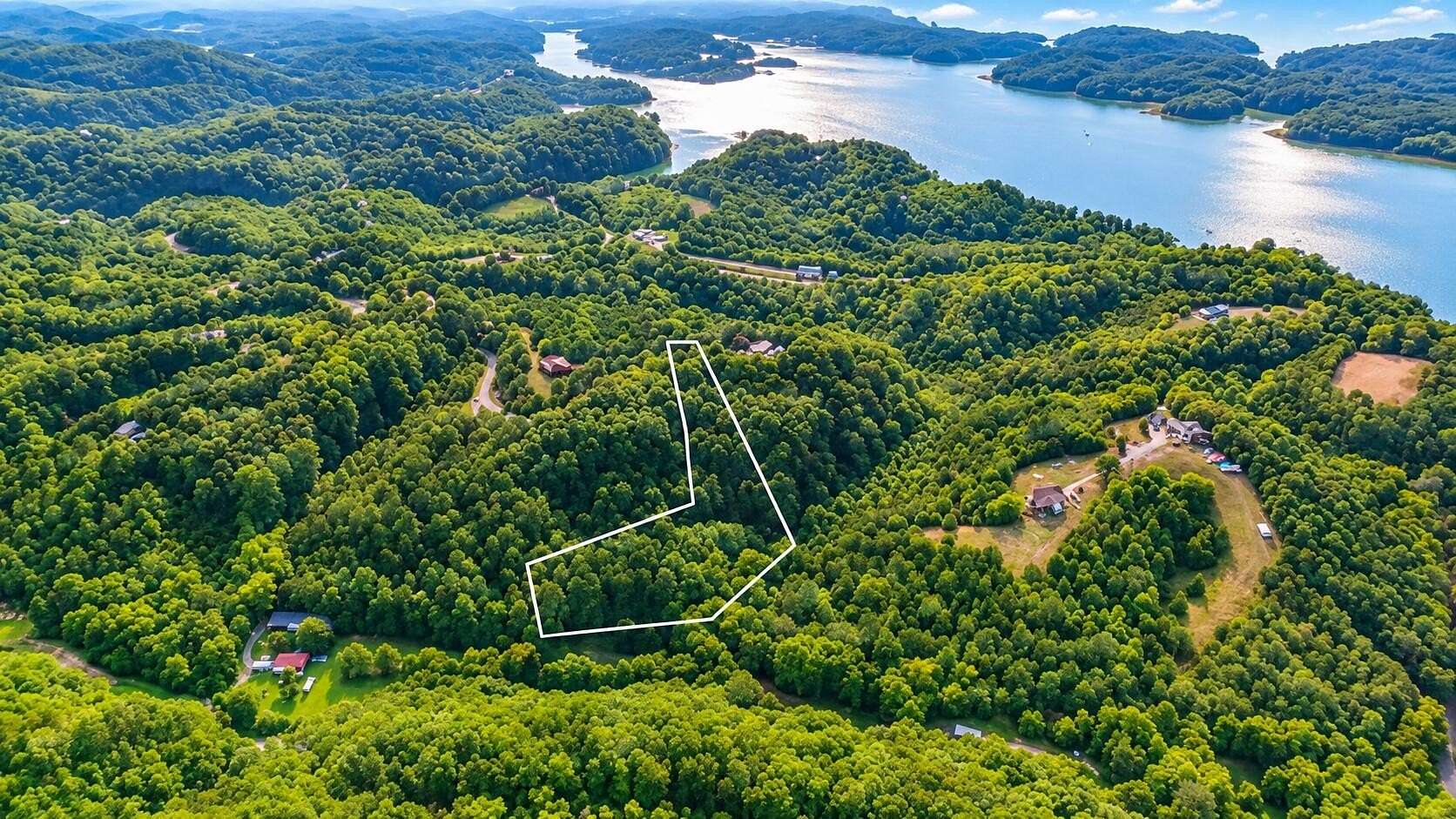 2.5 Acres of Residential Land for Sale in Dandridge, Tennessee
