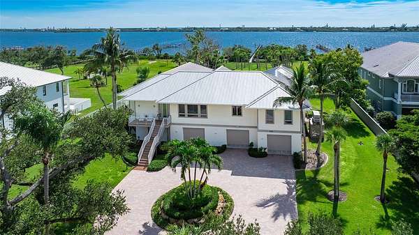 1.8 Acres of Land with Home for Sale in Englewood, Florida