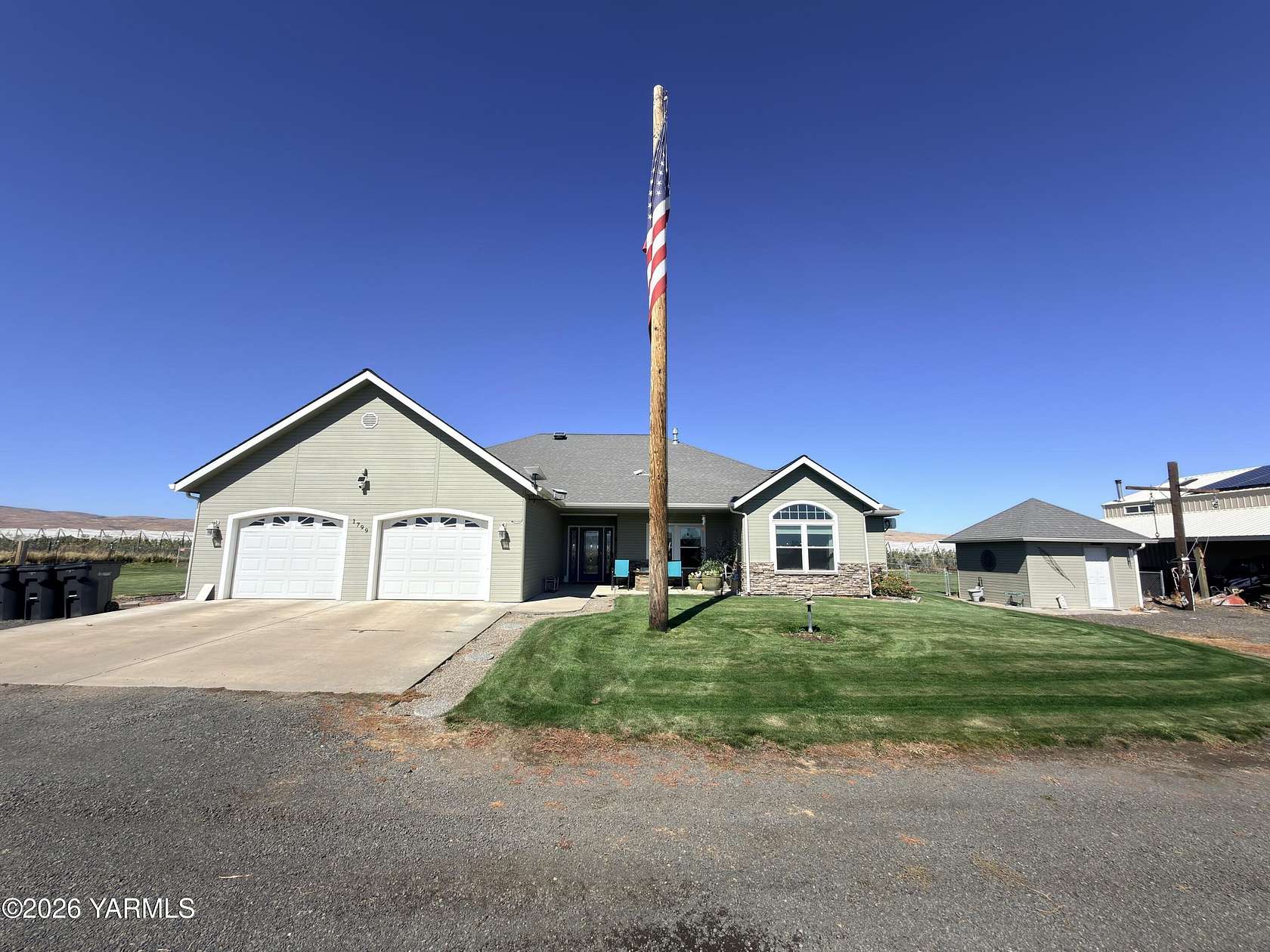 11 Acres of Land with Home for Sale in Yakima, Washington