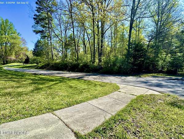 4.4 Acres of Residential Land for Sale in Norris, Tennessee
