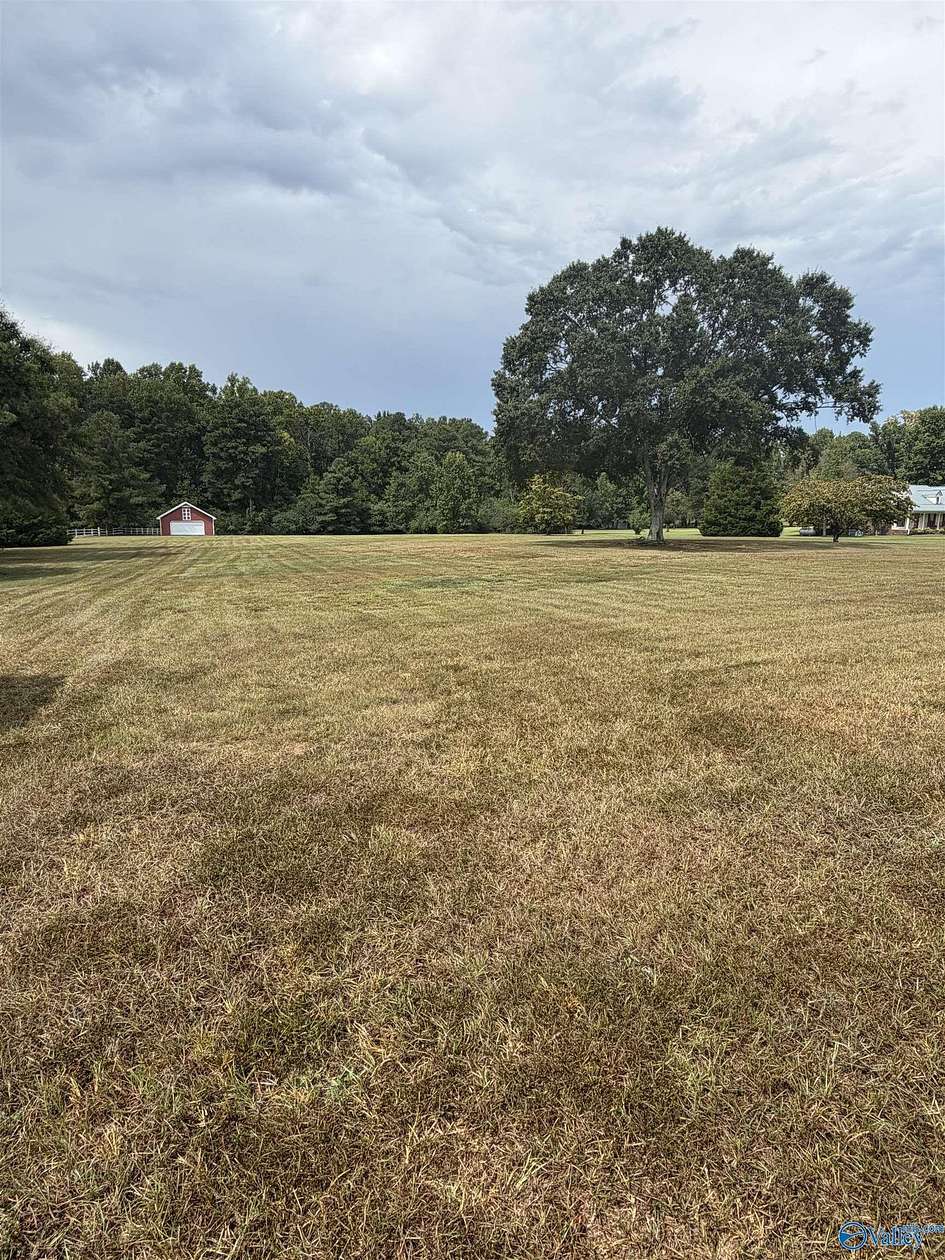 4 Acres of Residential Land for Sale in Hartselle, Alabama