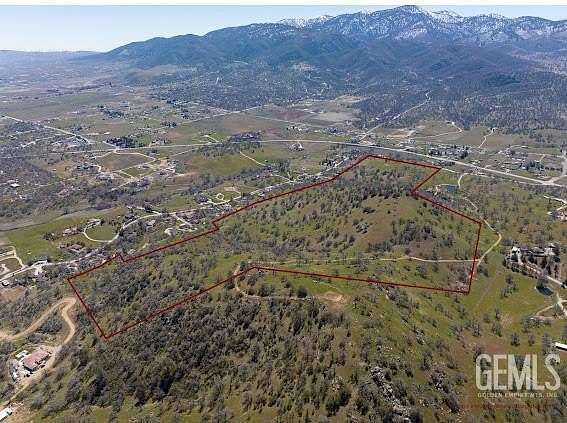 54.9 Acres of Recreational & Residential Land for Sale in Tehachapi, California
