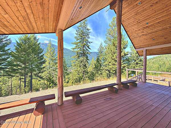 20 Acres of Land with Home for Sale in Bonners Ferry, Idaho