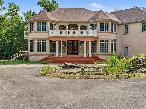 15 Acres of Recreational Land with Home for Sale in Crete, Illinois