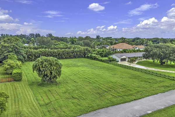 1 Acre of Residential Land for Sale in Davie, Florida